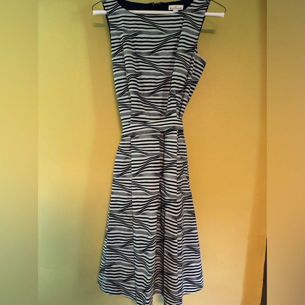 LL Bean Signature Sleeveless A-line Dress, Size 0